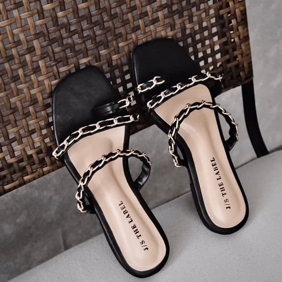 Kylie Sandals - Black